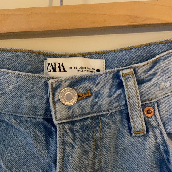 Zara Jeans - Picture 2 of 2